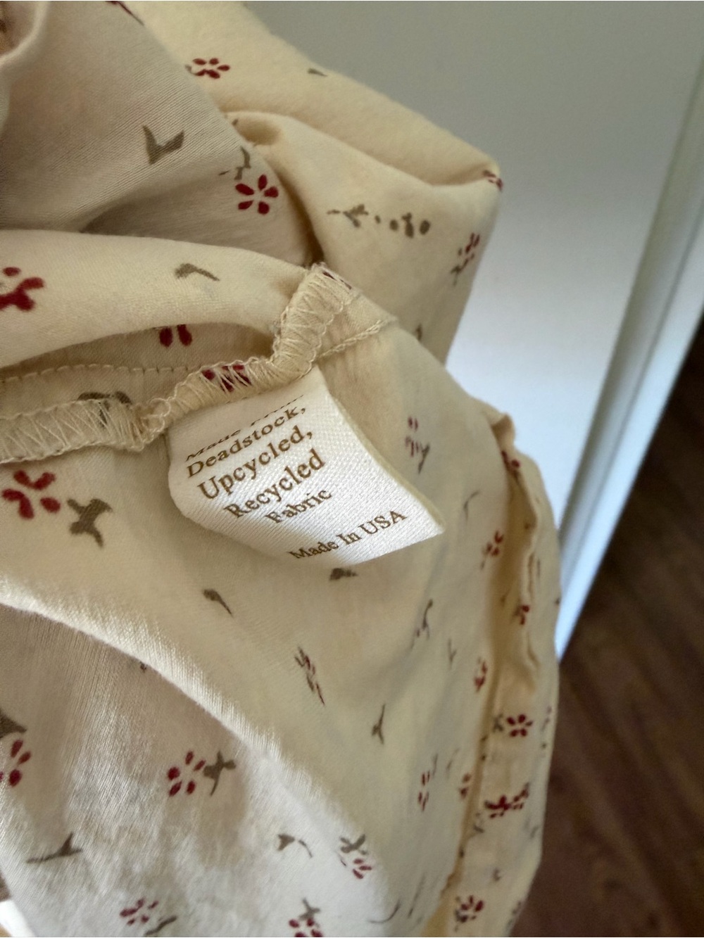 Christy Dawn Cream Floral Dress with V-Neck - Picture 3 of 6